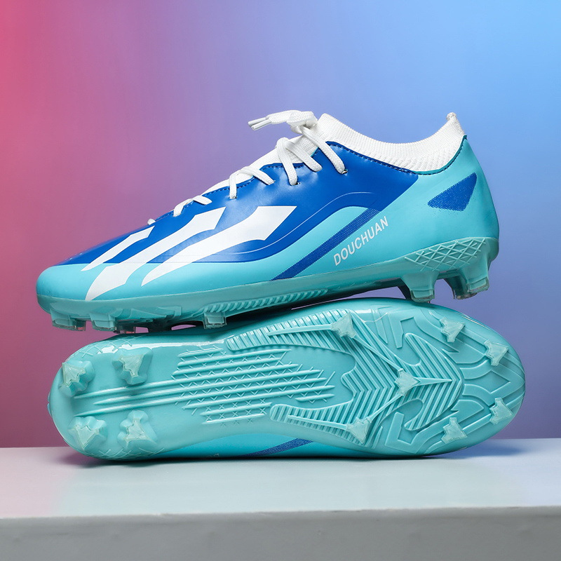 Transfronterizos nuevos TF zapatos de fútbol de clavos varones adultos AG zapatos de entrenamiento deportivo zapatos deportivos juveniles al por mayor