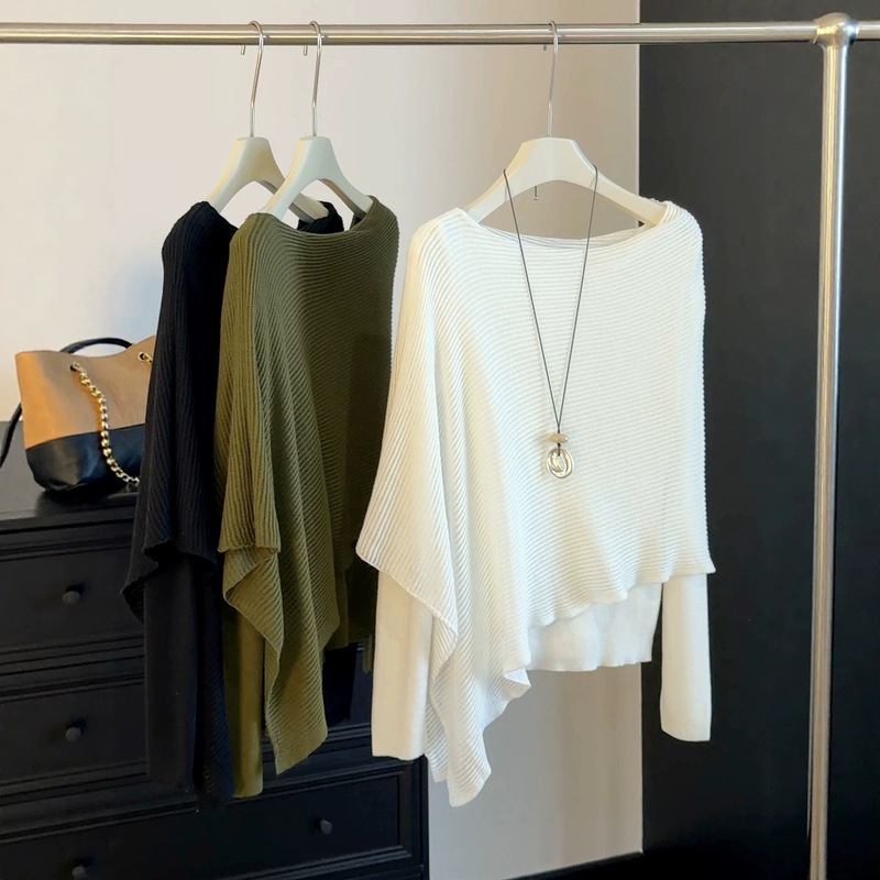 Fake two-piece asymmetrical beveled shoulder knit top for women, 2026 autumn new loose-fitting long-sleeve top that covers the body Fake two-piece asymmetrical beveled shoulder knit top for women, 2026 autumn new loose-fitting long-sleeve top that covers the body