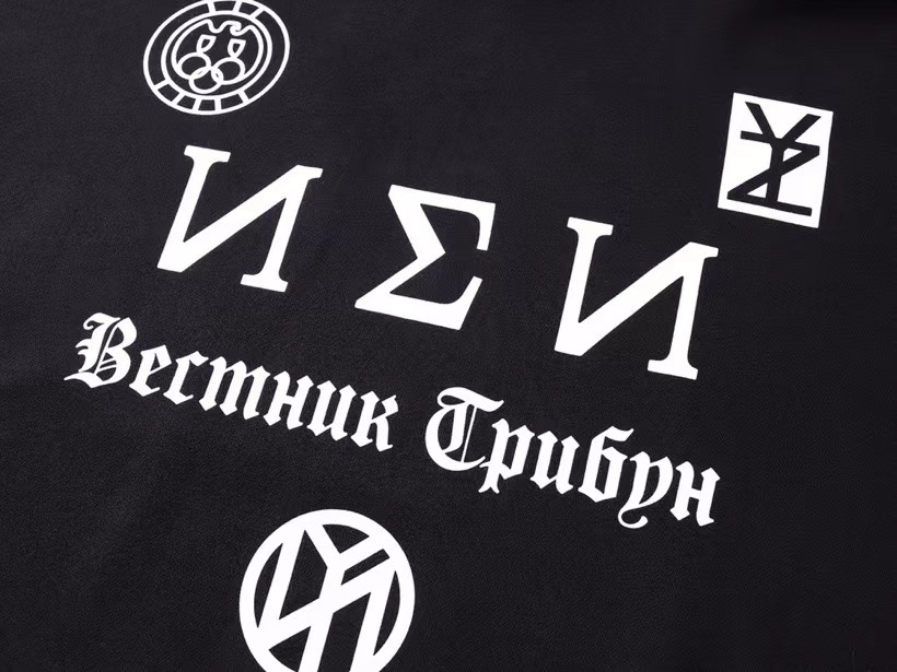 Kanye Shanghai Concert Peripheral Loose Shoulder No. 1 Printed Integrated Cut Crew Neck Sweater_viptrois.com