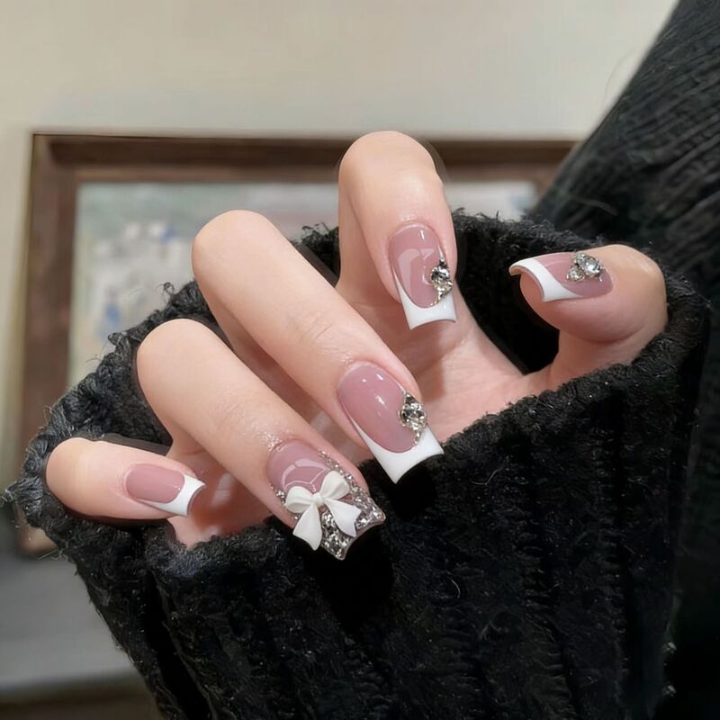 24 Pieces of French-Style Nude Nails with White Edges, White Bowknot and Rhinestone Decorations, Trendy Pure Desire Style Water Pipe Nail Tips 24 Pieces of French-Style Nude Nails with White Edges, White Bowknot and Rhinestone Decorations, Trendy Pure Desire Style Water Pipe Nail Tips