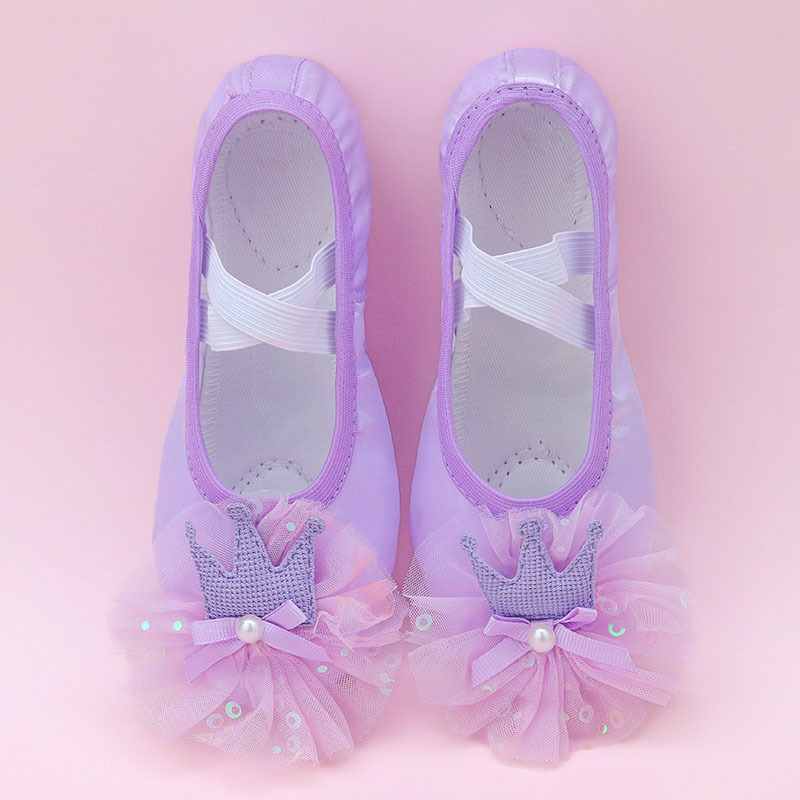 Zapatos de baile suaves sin lazos antideslizantes y resistentes al desgaste para niños pequeños, satén especial para la princesa para niñas