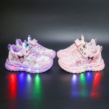 春秋新款儿童运动鞋公主卡通LED发光童鞋1-6岁女童运动休闲鞋