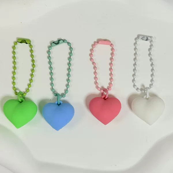 Colorful Heart Bead Chain Keychain Pendant Simple Ins Style Bag Keychain Cute Girl Heart School Bag Pendant