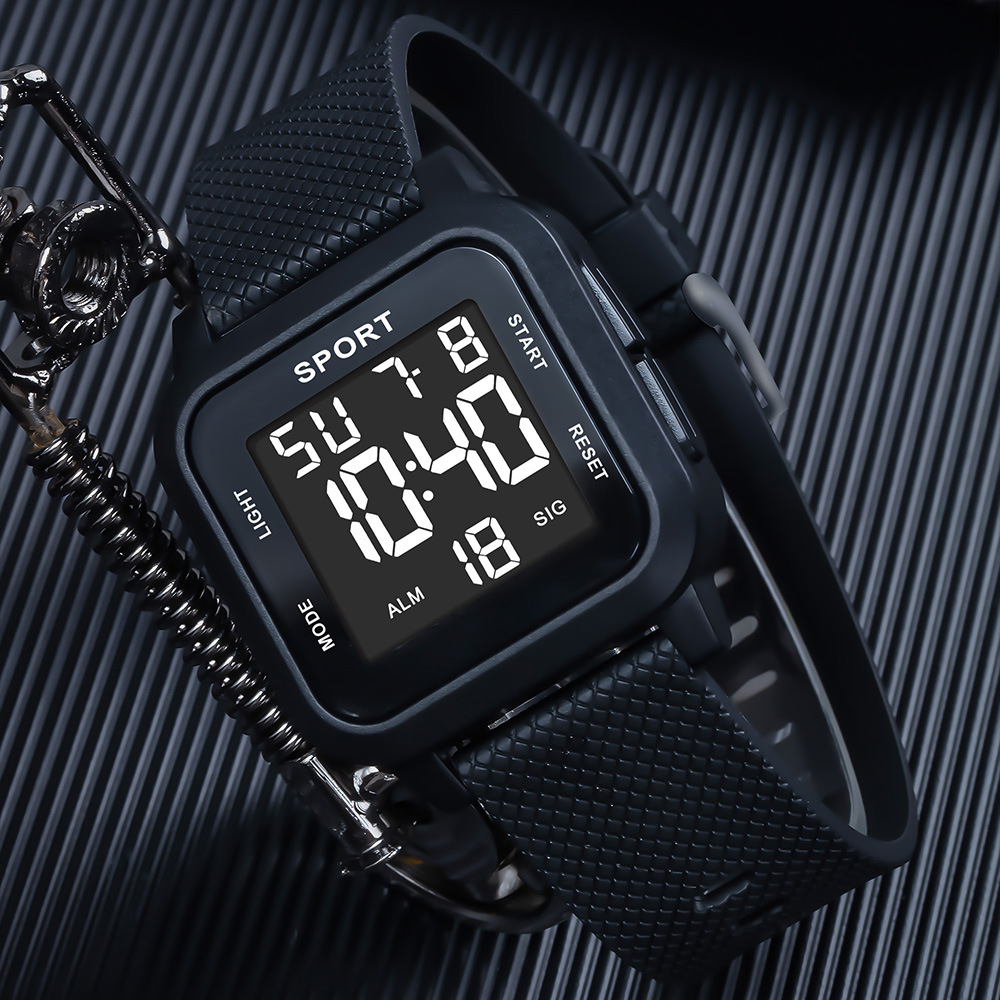 Alarma multifuncional transfronteriza relojes electrónicos cuadrados tendencia al aire libre deportes estudiantes de luz nocturna relojes electrónicos en stock