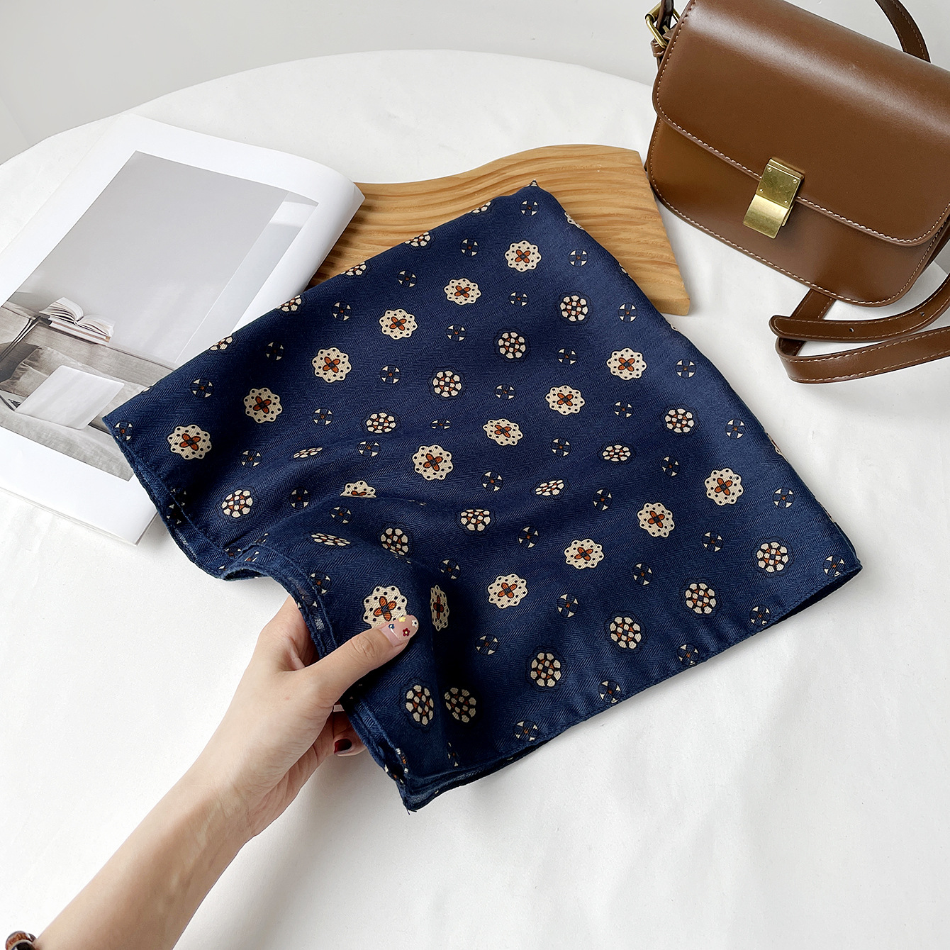 Rz6573-navy blue / 68*68cm