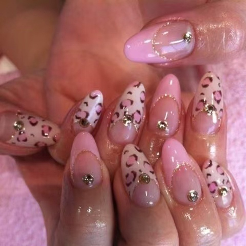 Pink and White Color-Changing French 3D Rhinestone Leopard Print Almond-Shaped Wearable Nail Art Sweet Nail Stickers