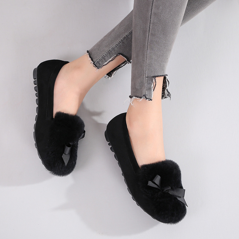 Estilo coreano de terciopelo de algodón bombas mocasines 2023 Otoño e Invierno Nuevos zapatos de felpa de las mujeres ropa exterior perezoso slip-on zapatos planos