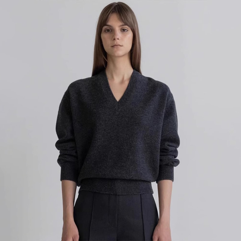Mo*Ndal V Neck Knitwear for Women 2025 Spring and Autum New Style Lazy Style Gray Wool Blended Knitwear for Women