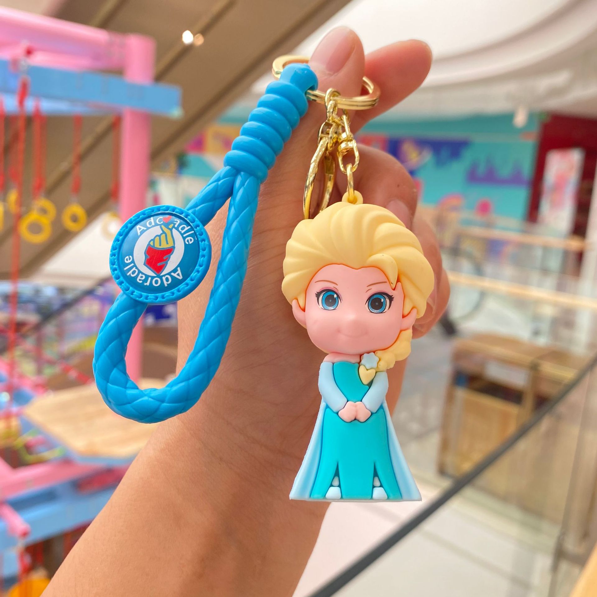 Princesa congelada llavero colgante de dibujos animados muñeca silicona coche llavero lindo creativo pequeño regalo