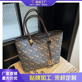 女士斜挎包;女士单肩包;女士双肩包