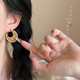 波西米亚度假风藤编圆圈耳环女气质高级感民族风耳圈小众夸张耳饰