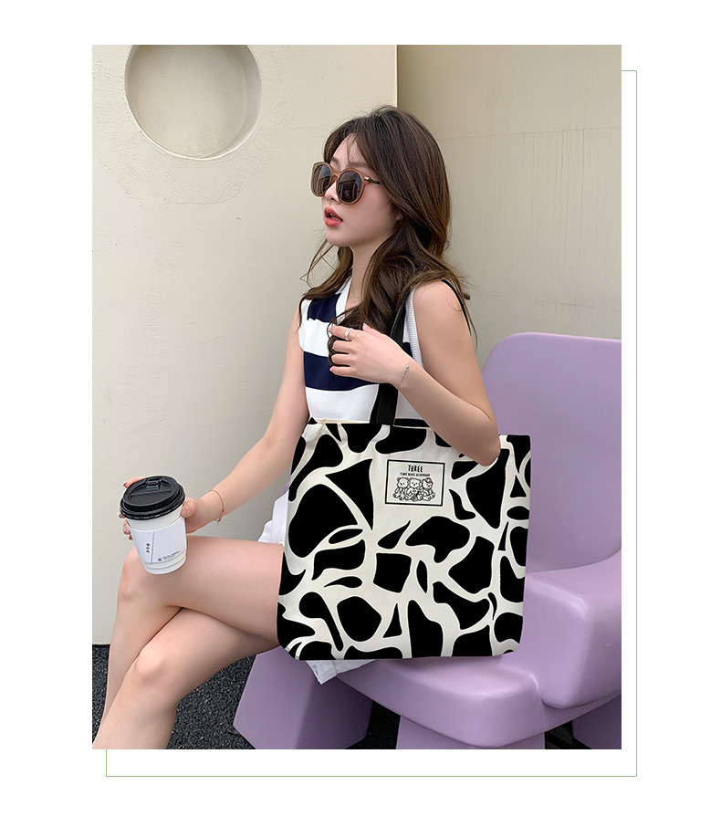 Femmes Mode Motif Vache Toile Sac De Courses display picture 8