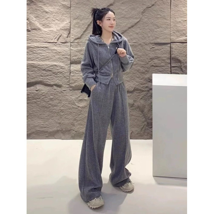 大码女装宽松开衫秋季休闲运动羊绒套装女韩版感两件套胖mm240斤|undefined