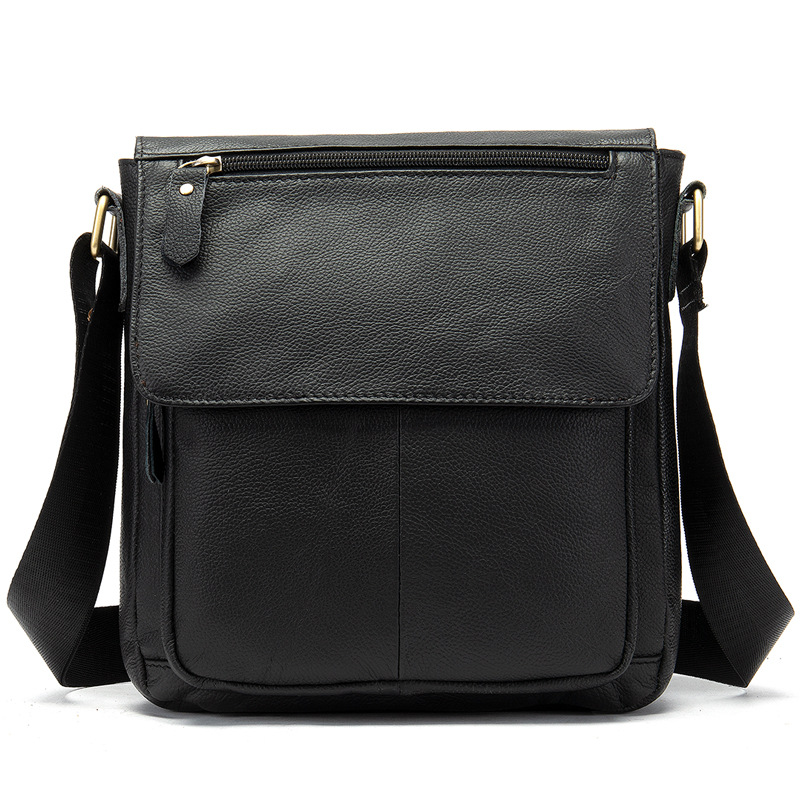 Màu đen
