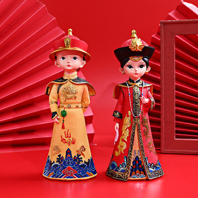 Retro Wind court Emperor Empress resin Decoration Medium and small Home Furnishing desktop character Wedding celebration resin decorate gift