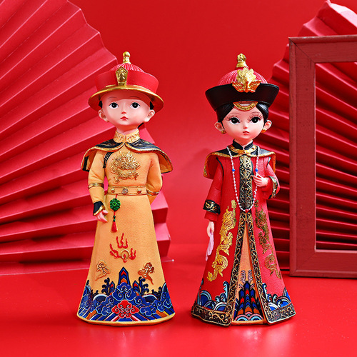 Antique Court Style Emperor and Empress Resin Figurine Set (Large, Medium, Small) Home Desk Decor Figure Wedding Gift Resin Ornament
