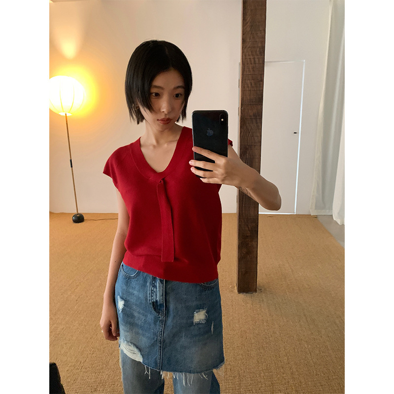 [Clearance, No Returns] Women's Designer-Style V-Neck Short-Sleeve Knit Top with Ribbons for Petite Women 1190