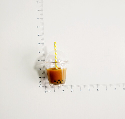 Three-dimensional simulation mini food toy ornaments milk tea drink cup cream mobile phone case pendant resin accessories