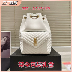 杨树林包包时尚高级双肩包女士大容量背包夏季热销旅行包真皮女包