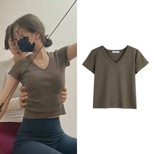 长期现货2025夏虞书欣明星同款V领修身百搭短款修身显瘦短袖T恤女