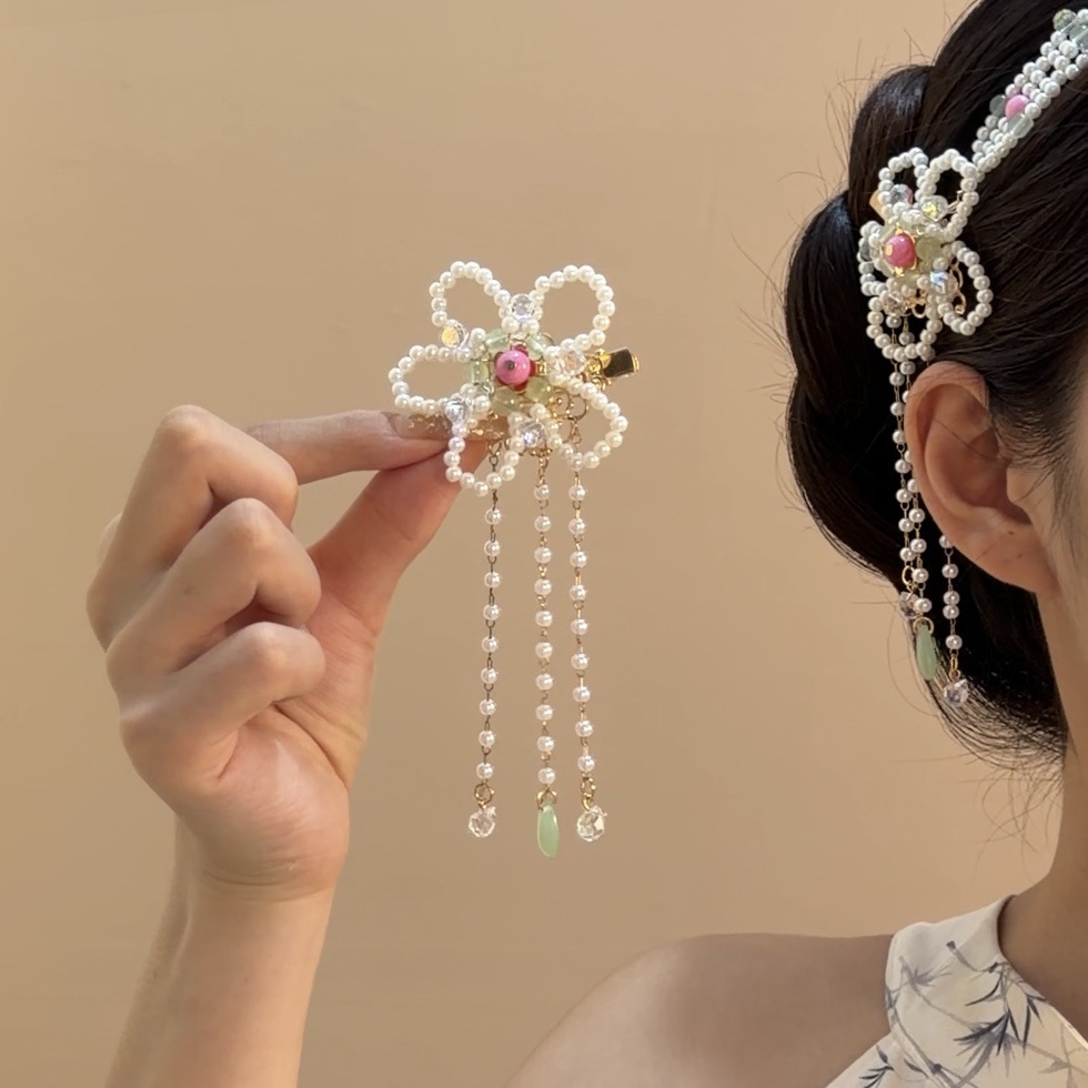 Delicate pink pearl flower tassel hairband, handmade with rice beads, long and flowing, suitable for ancient Chinese-style Hanfu and cheongsam, worn on the side