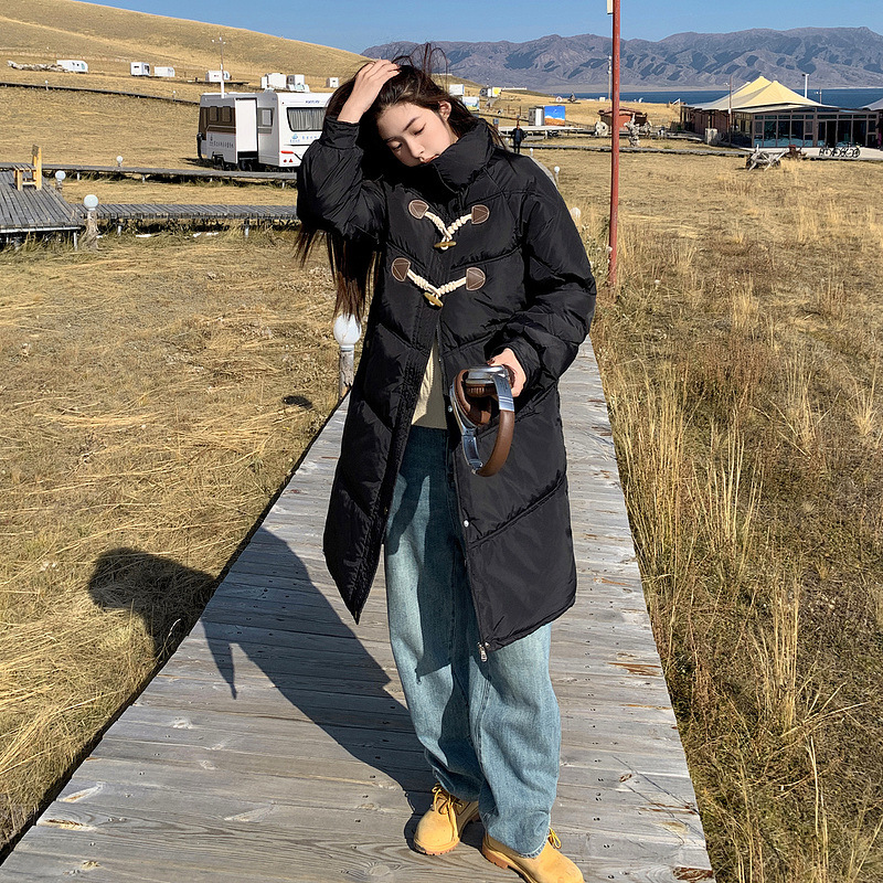 Collar largo 2024 nuevo estilo coreano suelto de moda de invierno de moda de algodón de pluma de mujer abrigo