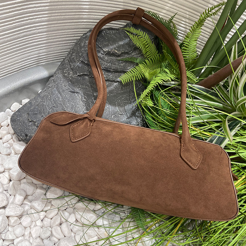 MJ女包腊肠包秋冬新款复古磨砂牛皮麂皮法式小众通勤包腋下法棍包