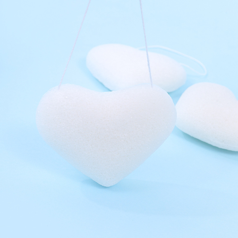 Fábrica personalizada de amor konjak lavado facial bebé super suave no daña la piel lavado esponja de baño al por mayor