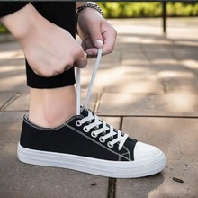 春秋新款低帮男鞋经典帆布鞋男学生潮流板鞋韩版百搭小白鞋女批发