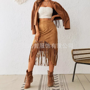 �羳Ů�b���R�d�¿������L��¹Ƥ�q���K����A�ְ���ȹ��ȹ�[
