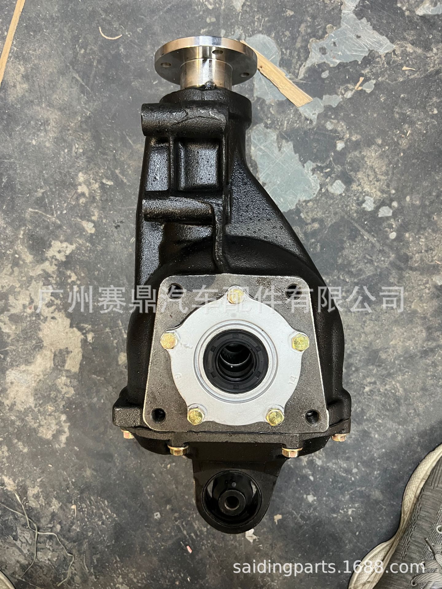 适用于日产D22前主减速器总成 减速器总成差速器 38500-67G17|ms