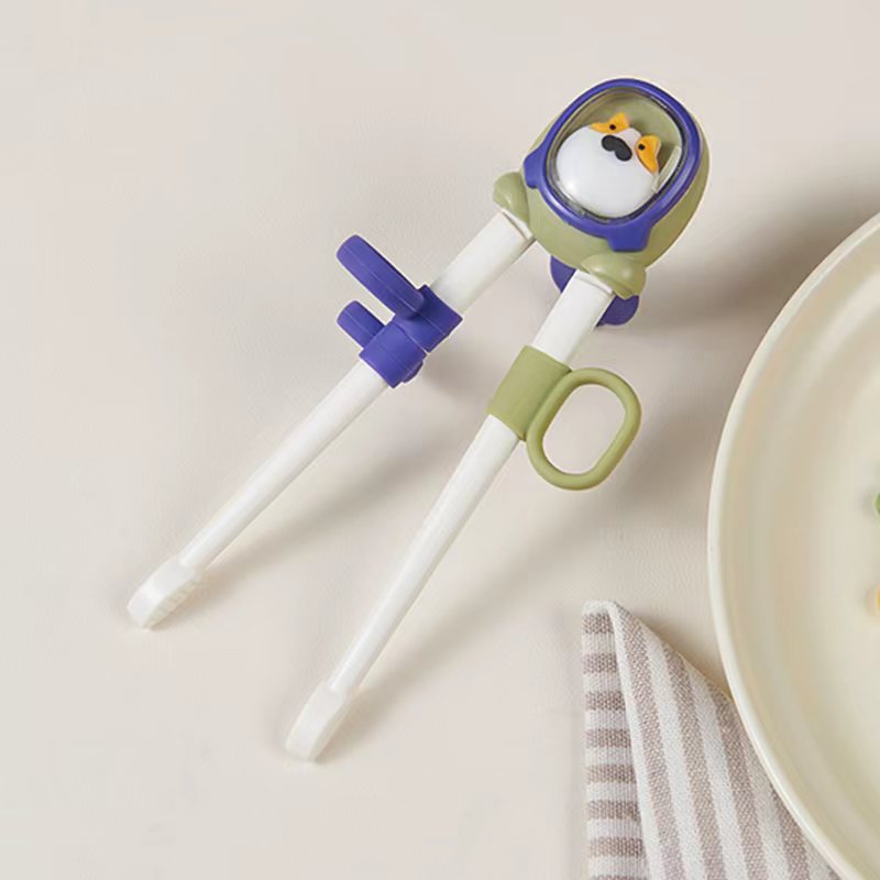 Doll, automatic non-slip chopsticks