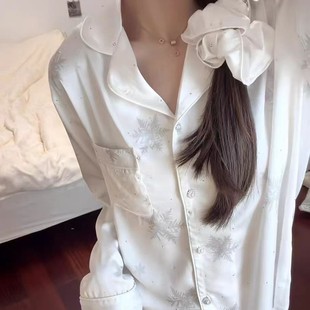 ѩ������紺�¿�˯��Ůʿ�L���Lѝ�Ҿӷ���ѩ�z���bС�t������