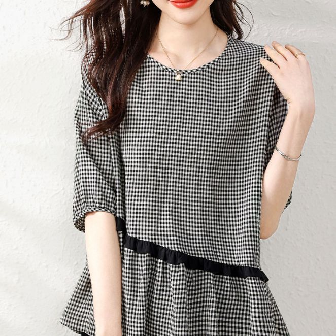 European Light Mature Plaid Shirt 2023 Summer New Commuting Elegant Contrast Lace Design Loose Women's T-shirt
