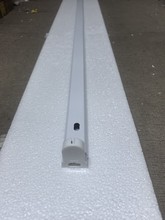 T8支架  串联支架   0.3厚料中间出线 T8led灯管支架