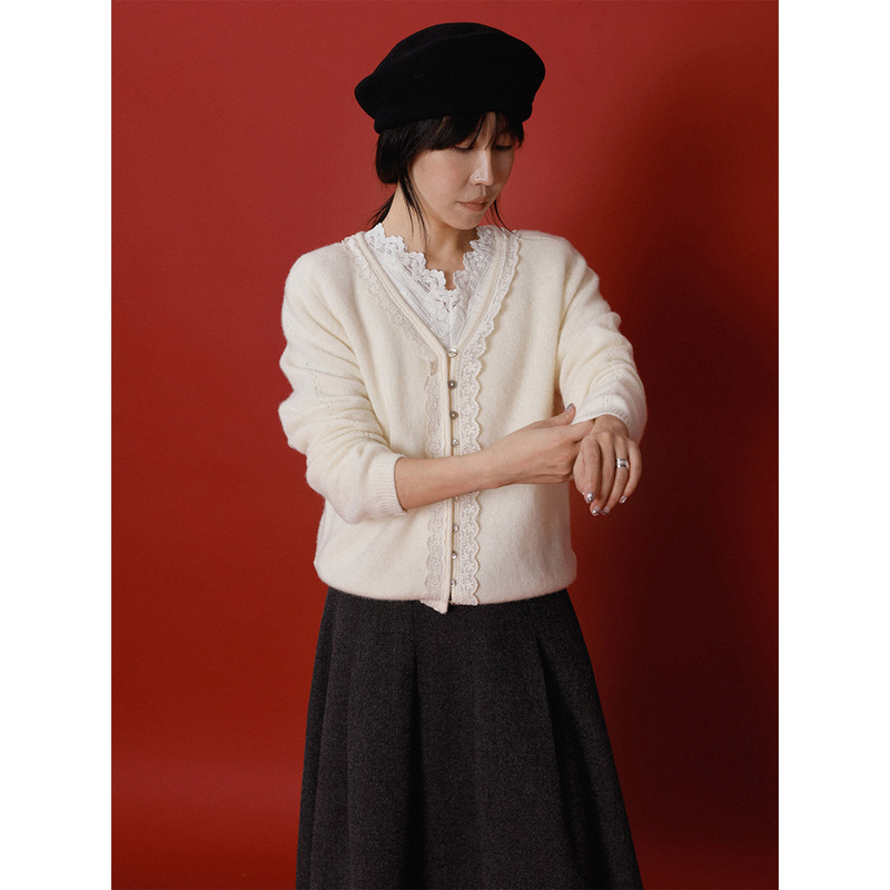 Timeless Details That Captivate: Winter Style Exquisite Lace Trim V-Neck Patchwork Knit Sweater 100% Wool Sweater 20383