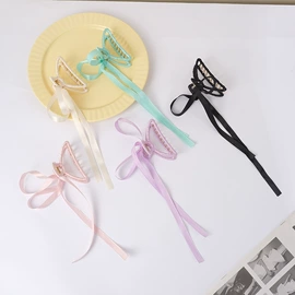 项链;手链;耳钉