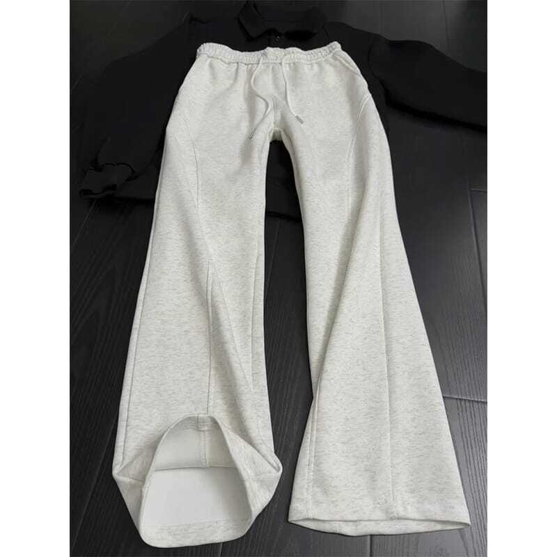 White Floral Gray Cleanfit Curved Hem Sweatpants for Men, Autumn American Style Diagonal Cut Vibe Pants, Narrow Straight-Leg Slightly Flared Pants White Floral Gray Cleanfit Curved Hem Sweatpants for Men, Autumn American Style Diagonal Cut Vibe Pants, Narrow Straight-Leg Slightly Flared Pants