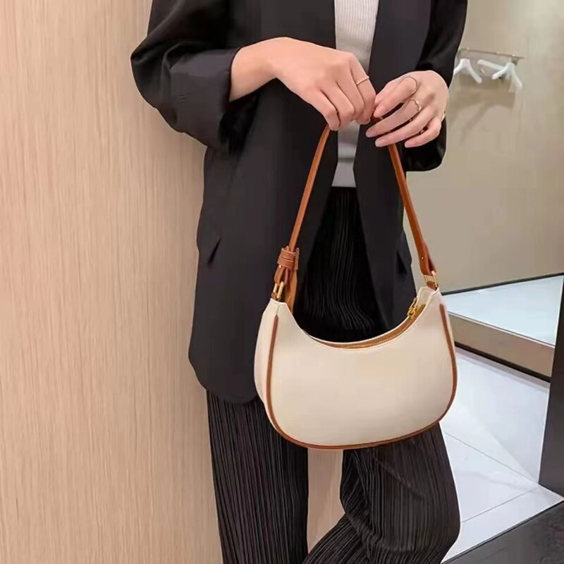High-grade Underarm Bag Half Moon Bag Women's New Niche Design Bag 2023 Trendy Early Autumn Crescent Bag