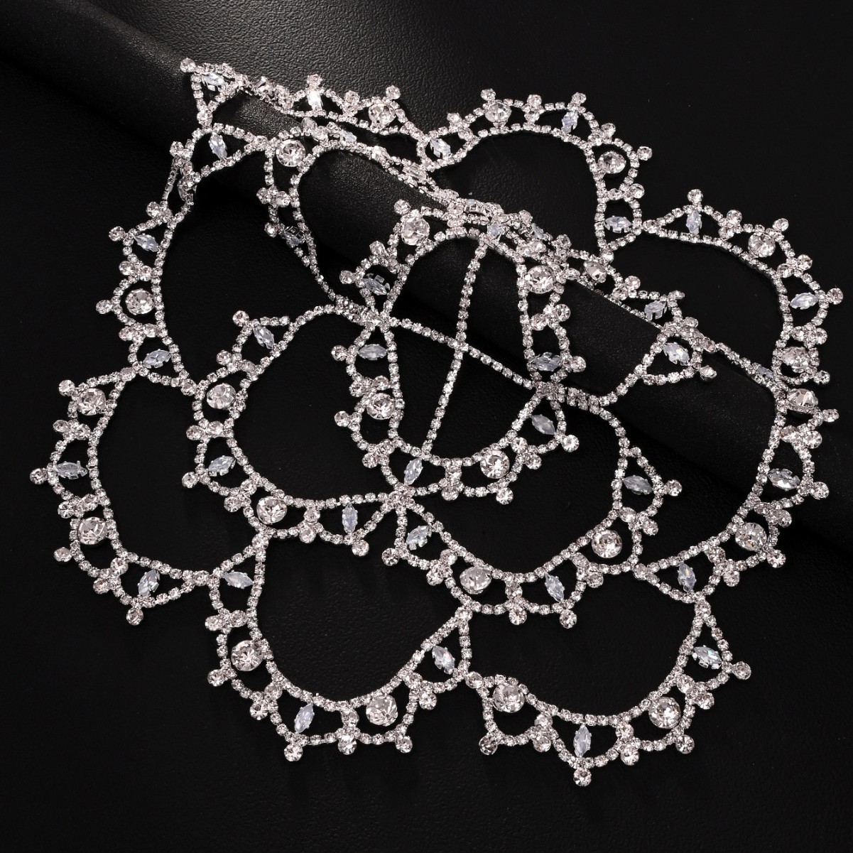 Ventas transfronterizas de estilo nacional en forma de flor, exagerado diamante joyería de cabello de boda para mujeres, cadena de cabello