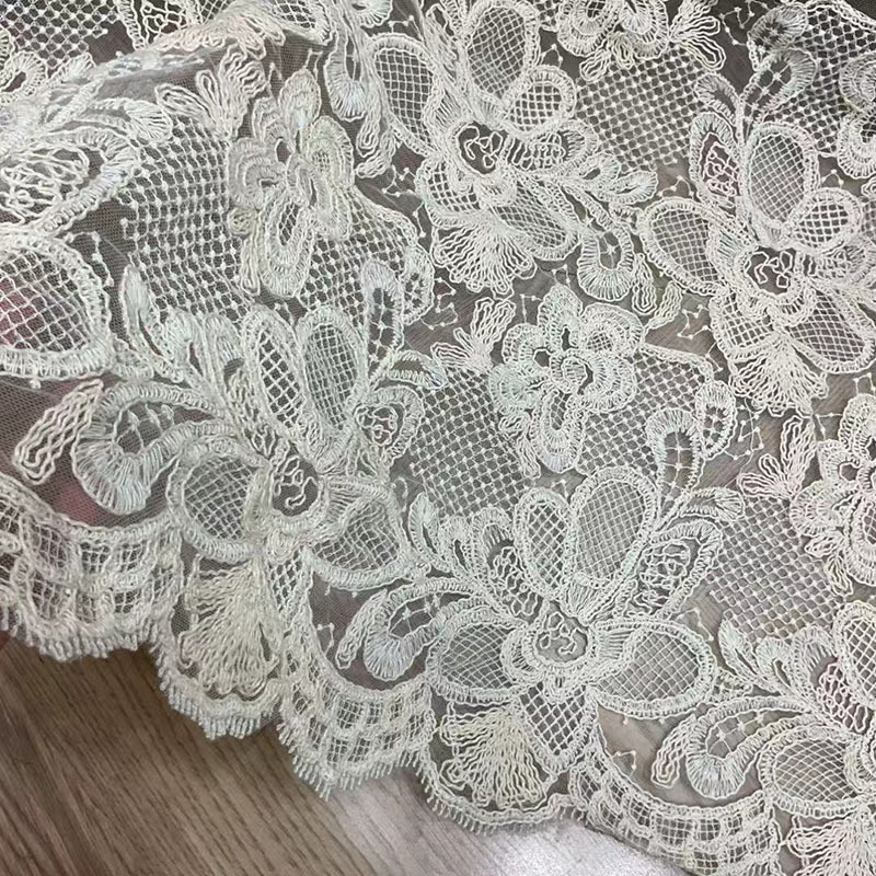 秋冬新款棉线网纱刺绣面料批发童装连衣裙纯棉蕾丝骨绳绣花布料