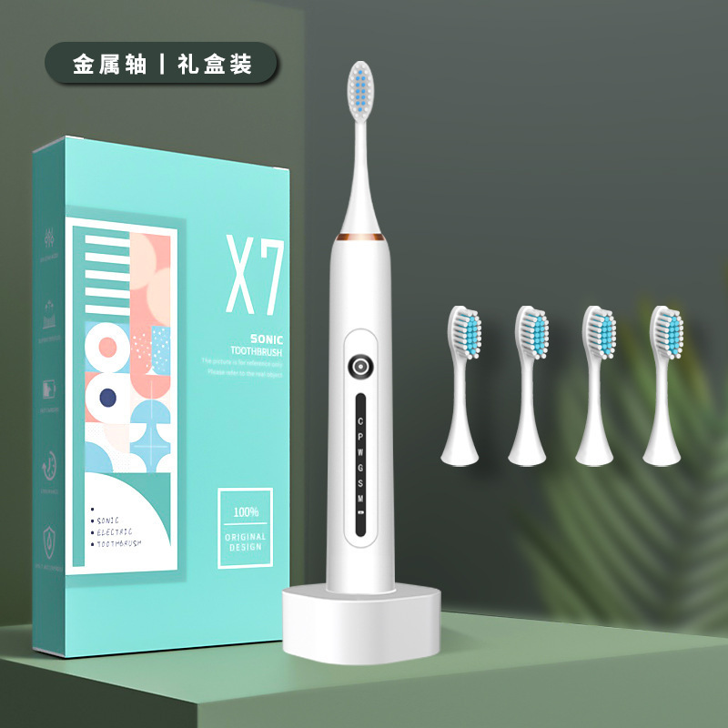 심플 화이트 | 금속 샤프트 | 선물 상자 [칫솔모 4개 + 급속 충전 베이스] 배터리 수명 60일 | 기어 6개