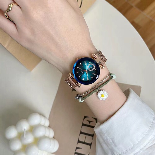 23 new styles of light luxury fashion ins style steel strap life waterproof watch women's watch women's personalized quartz watch