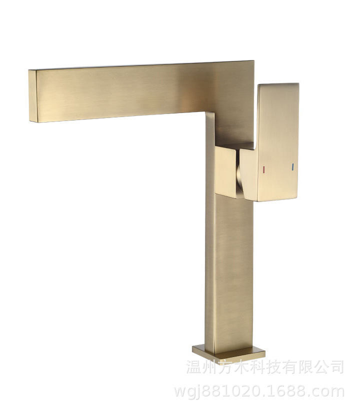 All-copper flat seven-shaped square creative bathroom, waterfall, single hole, single handle, side-opening basin, cold and hot water faucet for washing undefined