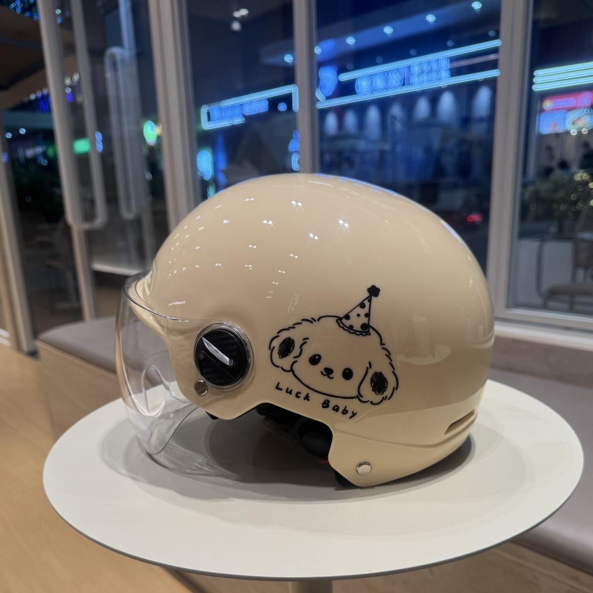 National standard certified electric vehicle helmet for men and women, motorcycle summer safety helmet, sun protection, suitable for all seasons, half helmet