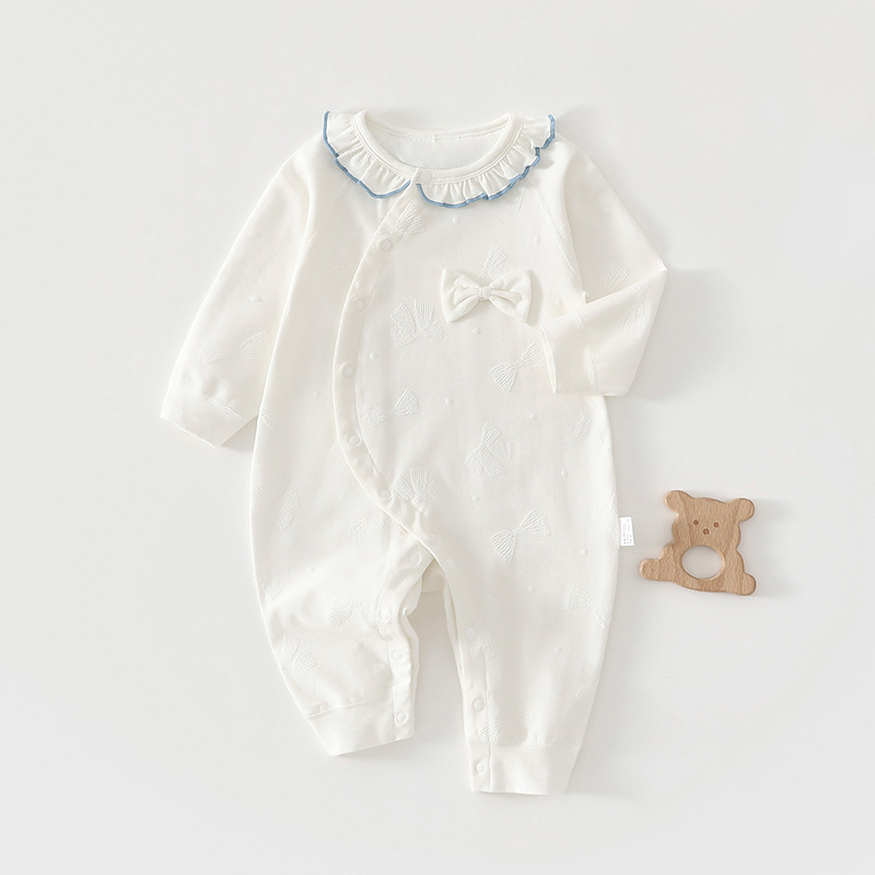 Baby overcoat cómodo sin hueso un tipo de ropa de primavera y otoño recién nacido ropa dulce Anyang ropa infantil ropa de escalada