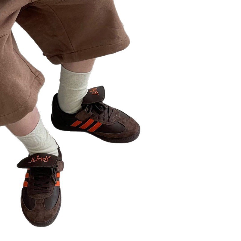 Chaussures d'entraînement coréennes pour enfants, garçons et filles, baskets décontractées à scratch, semelle souple, idéales pour le printemps et l'automne._voghion.com