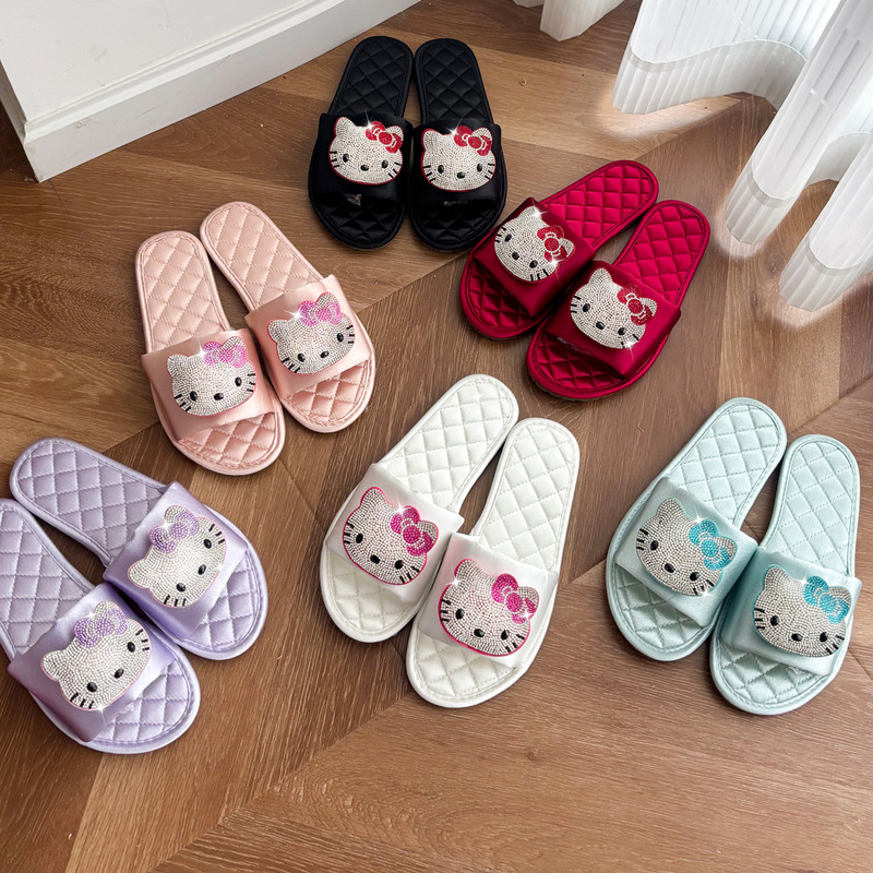 Cute Cartoon Rhinestone Kt Cat Flats Slippers Spring and Autum Outer Wear Non-Slip Slippers Lazy Home Soft-Soled Slippers Cute Cartoon Rhinestone Kt Cat Flats Slippers Spring and Autum Outer Wear Non-Slip Slippers Lazy Home Soft-Soled Slippers