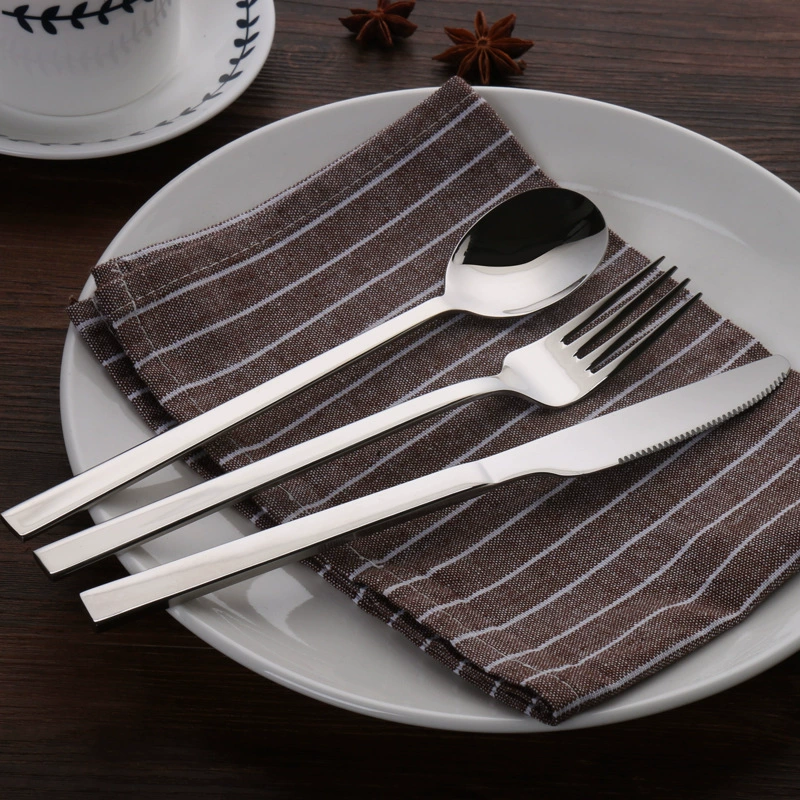 Нож и вилка для стейка из нержавеющей стали 304 Ложка Посуда в европейском стиле в западном стиле Набор из трех предметов Утолщенная квадратная ручка Ресторан Отель Нож в западном стиле