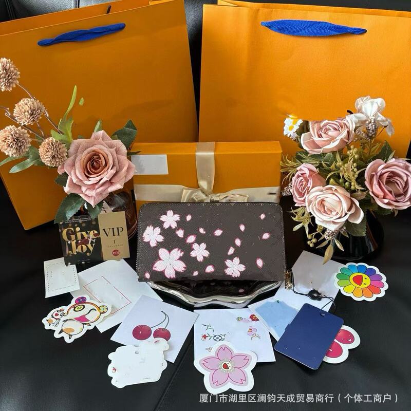 Cross-Border Vip Gift Sakura Collaboration Model Foreign Trade Women's Clutch Bag, Can Hold Coin Purse and Multi-Functional Card Holder Cross-Border Vip Gift Sakura Collaboration Model Foreign Trade Women's Clutch Bag, Can Hold Coin Purse and Multi-Functional Card Holder